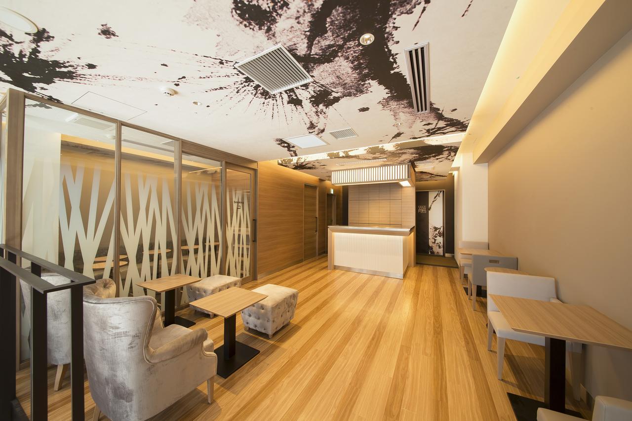 Capsule hotel Cargo Shinsaibashi